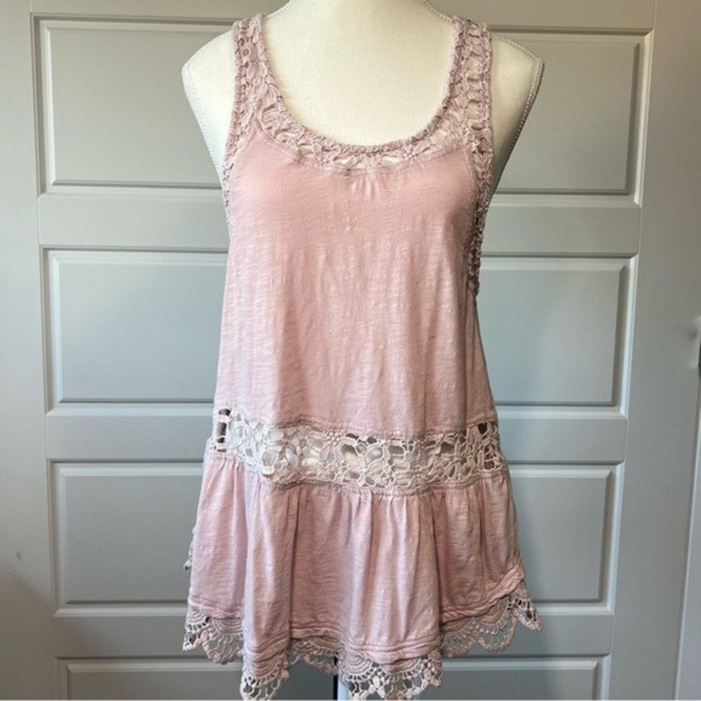 Tank Sun & Shadow Top Crochet Trim Sleeveless Racer Back Summer Pink Boho Large